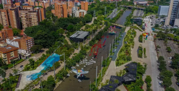 Parques del rio medellin
